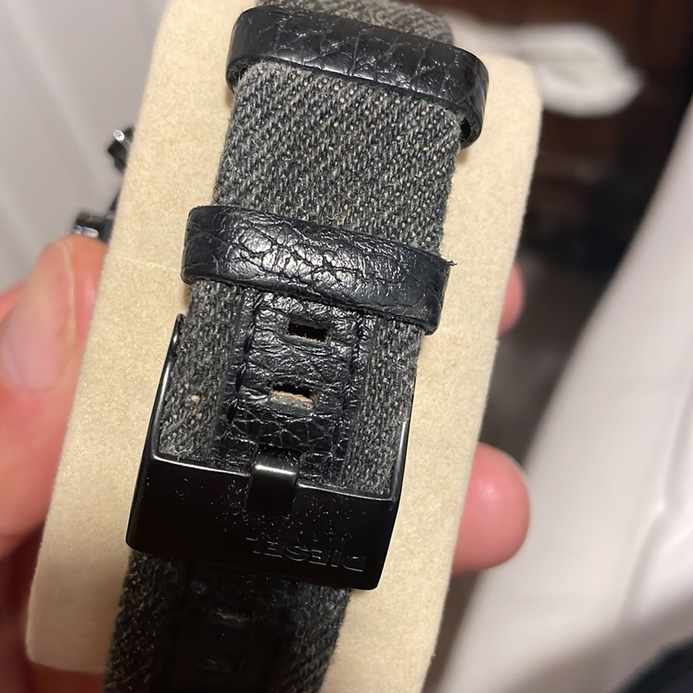 Nice Watch - image 2